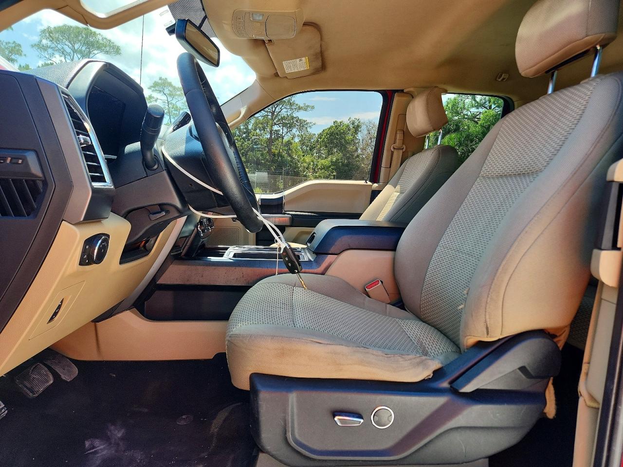 2015 FORD F150
