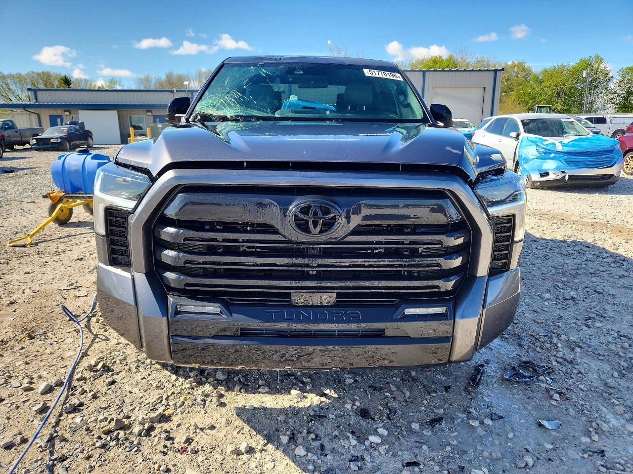 2025 TOYOTA TUNDRA
