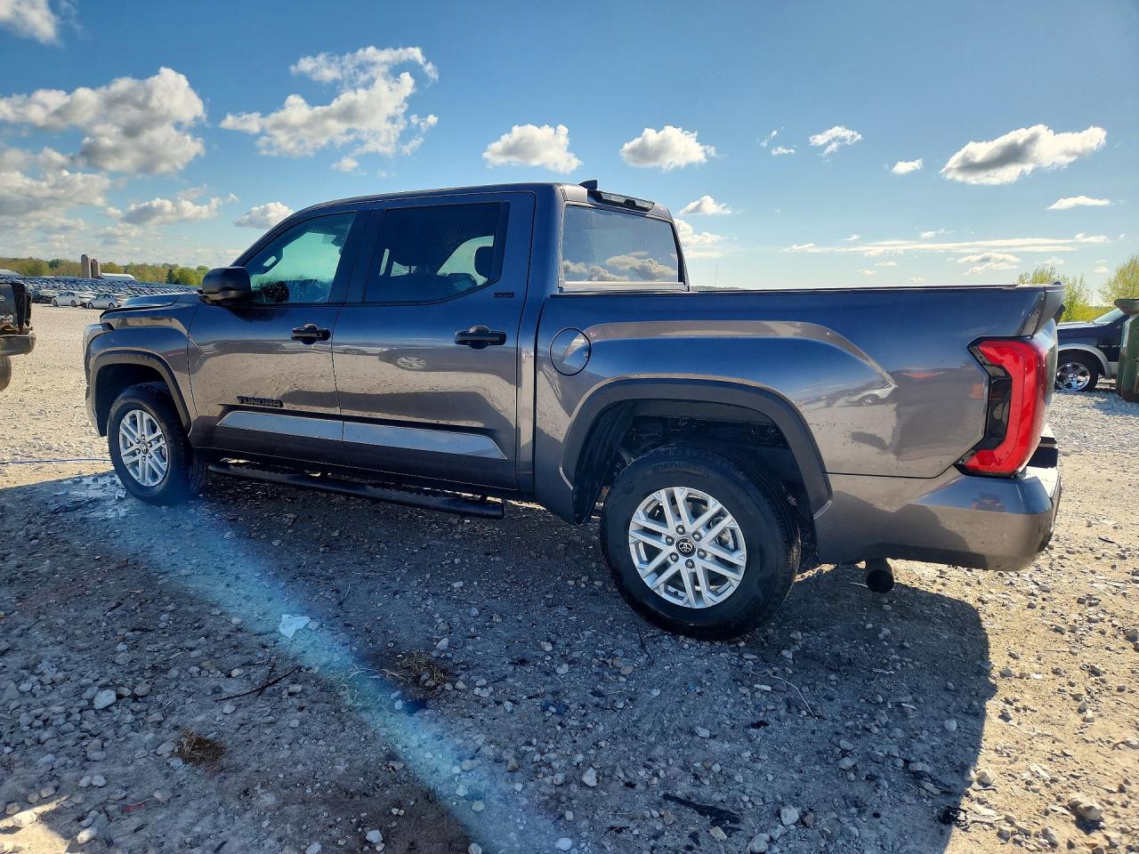 2025 TOYOTA TUNDRA