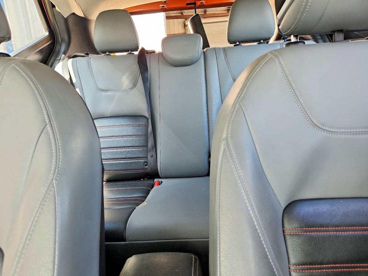 2023 NISSAN KICKS