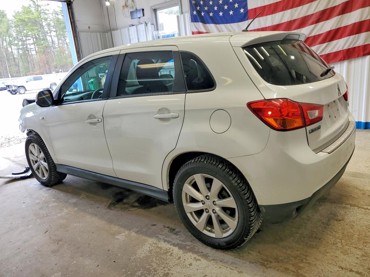 2014 MITSUBISHI OUTLANDER
