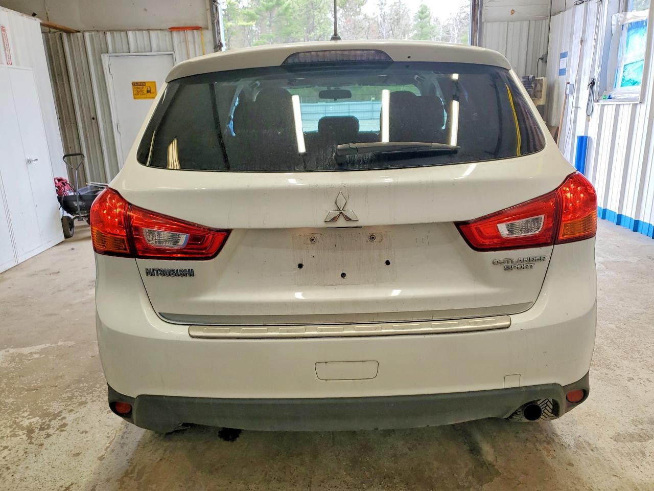 2014 MITSUBISHI OUTLANDER
