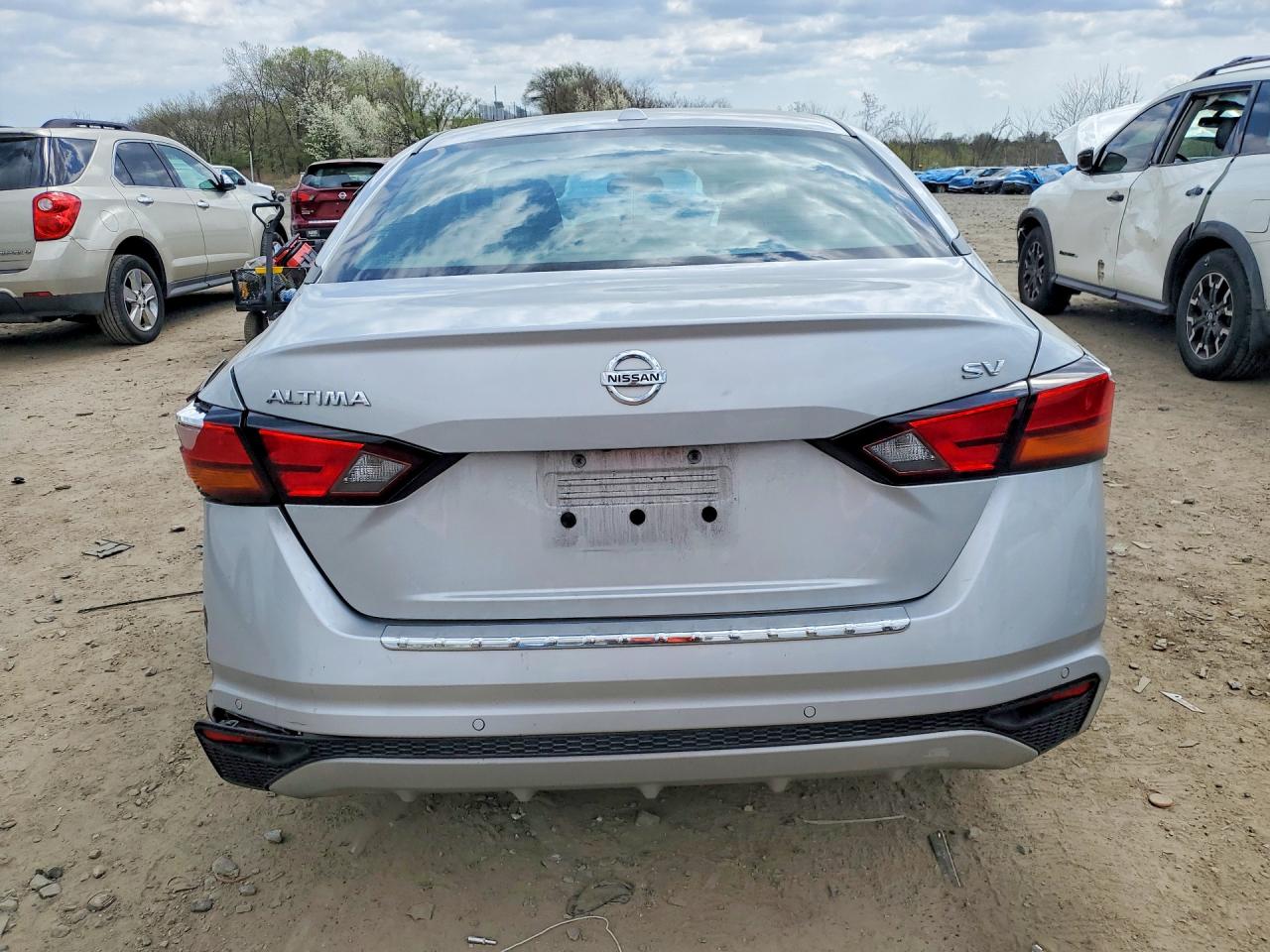 2021 NISSAN ALTIMA