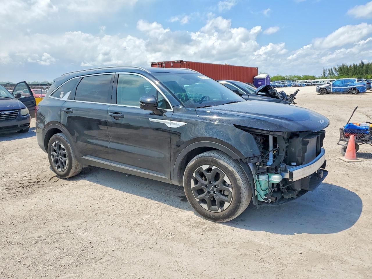 2025 KIA SORENTO