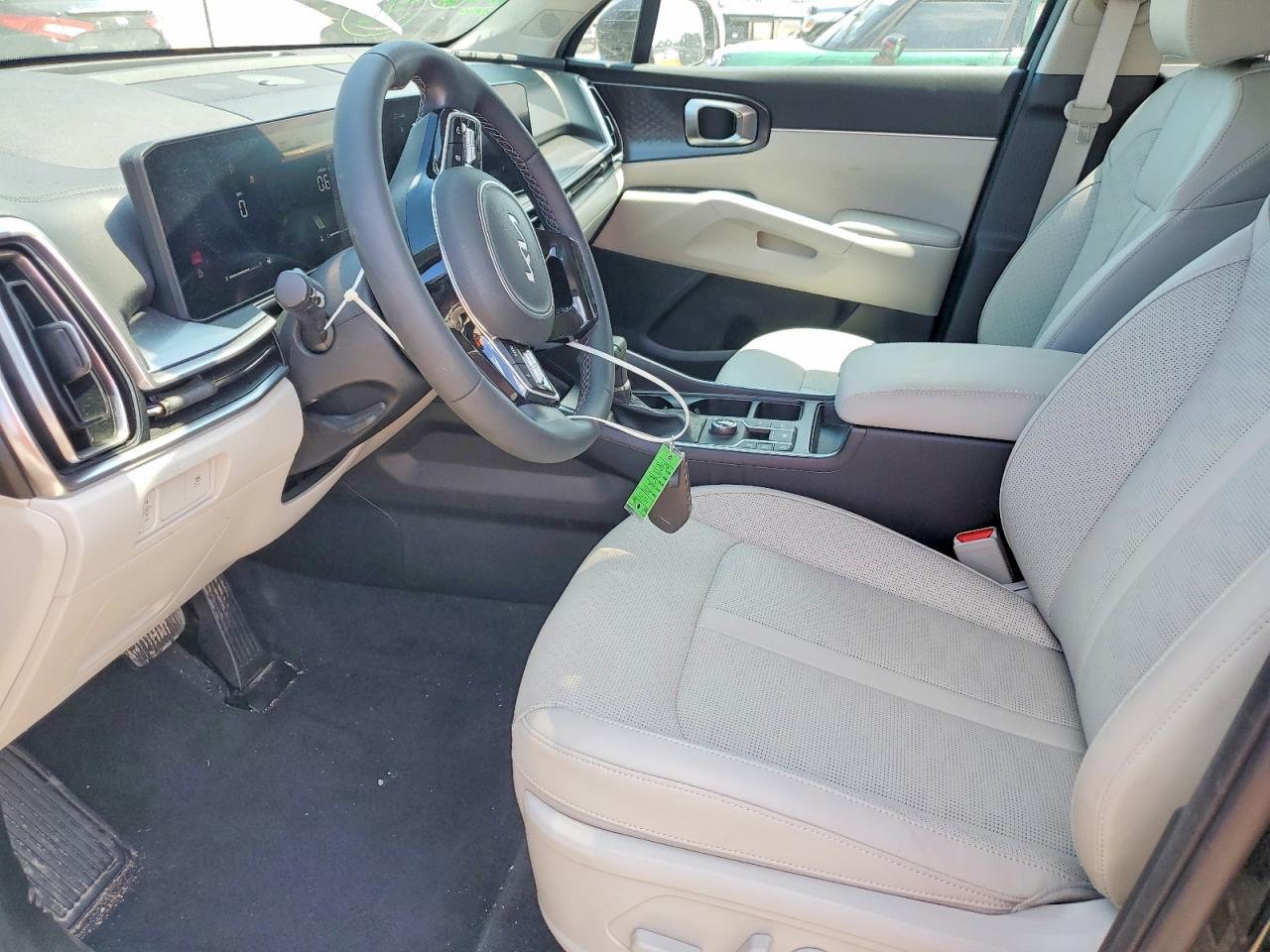 2025 KIA SORENTO