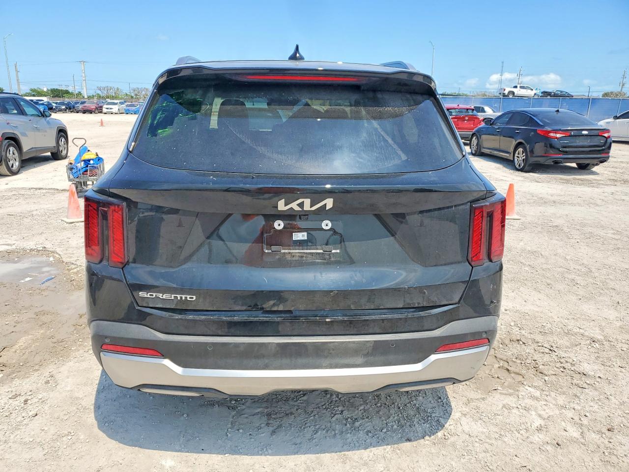 2025 KIA SORENTO
