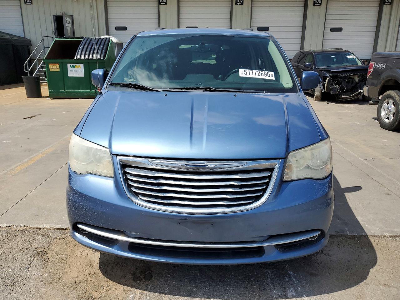 2012 CHRYSLER MINIVAN