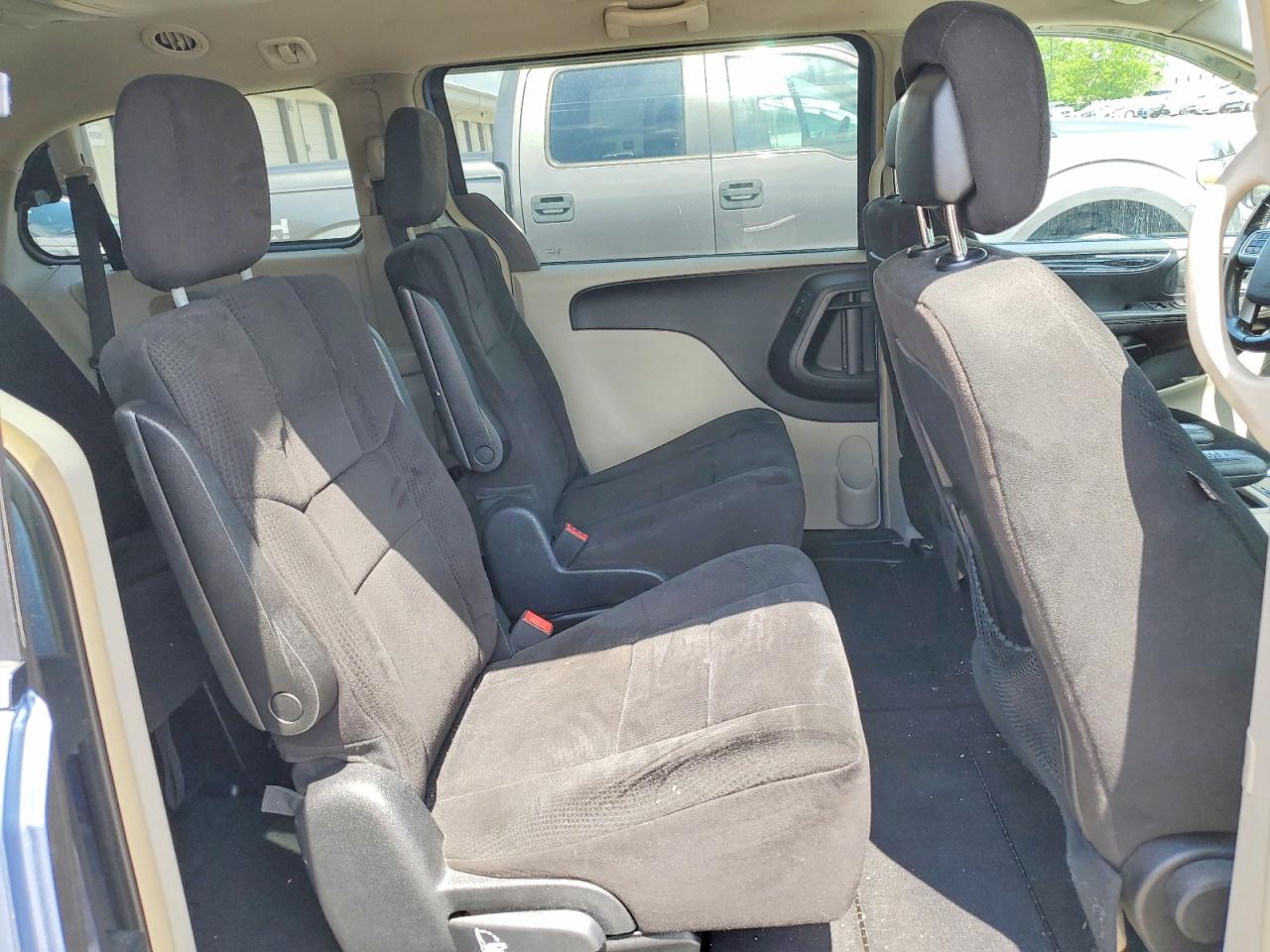 2012 CHRYSLER MINIVAN
