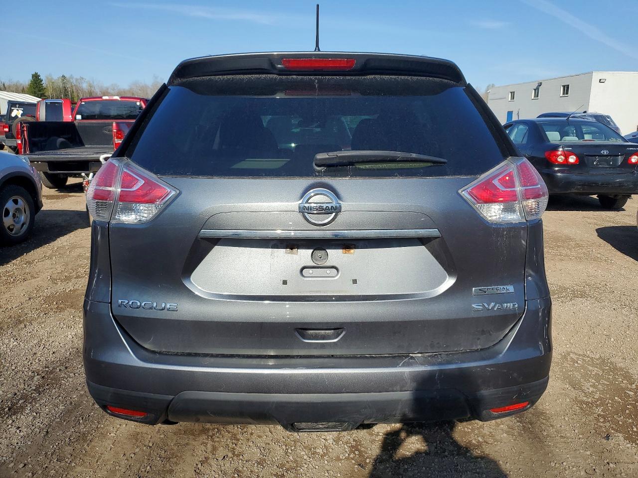 2016 NISSAN ROGUE
