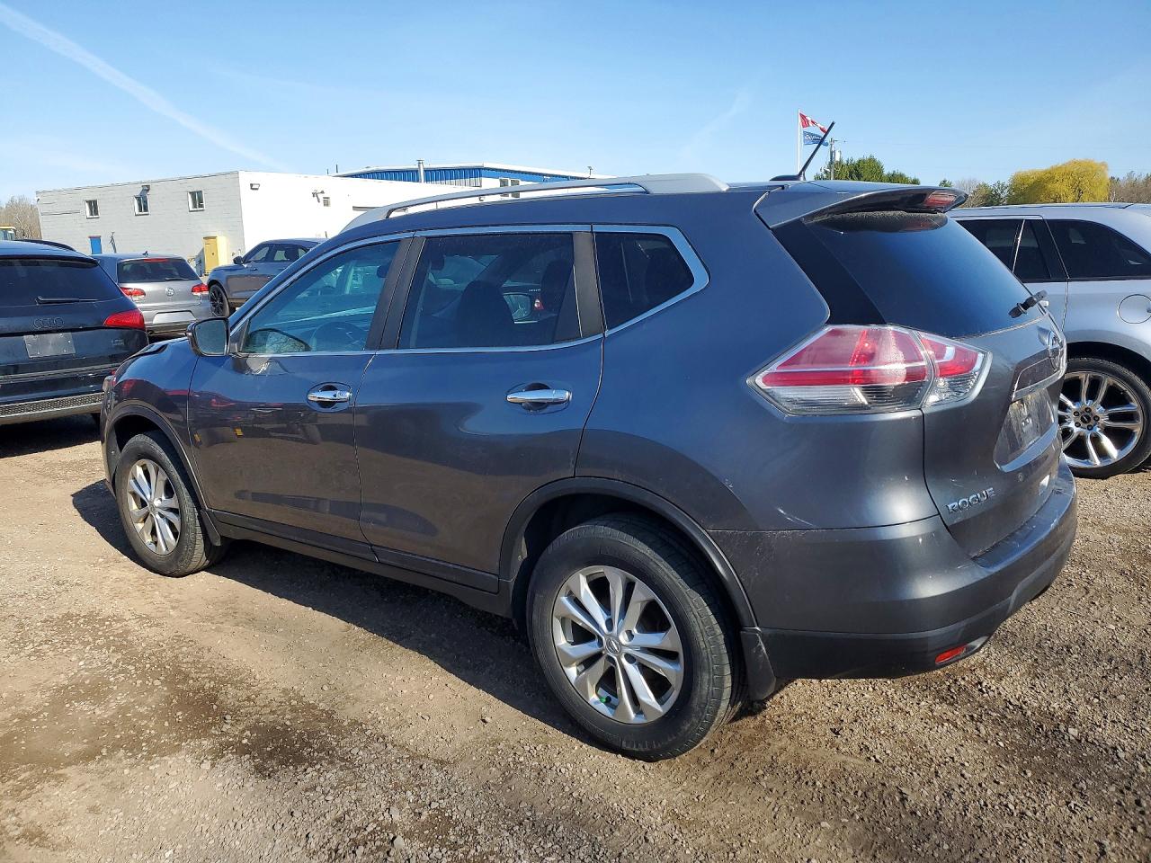 2016 NISSAN ROGUE