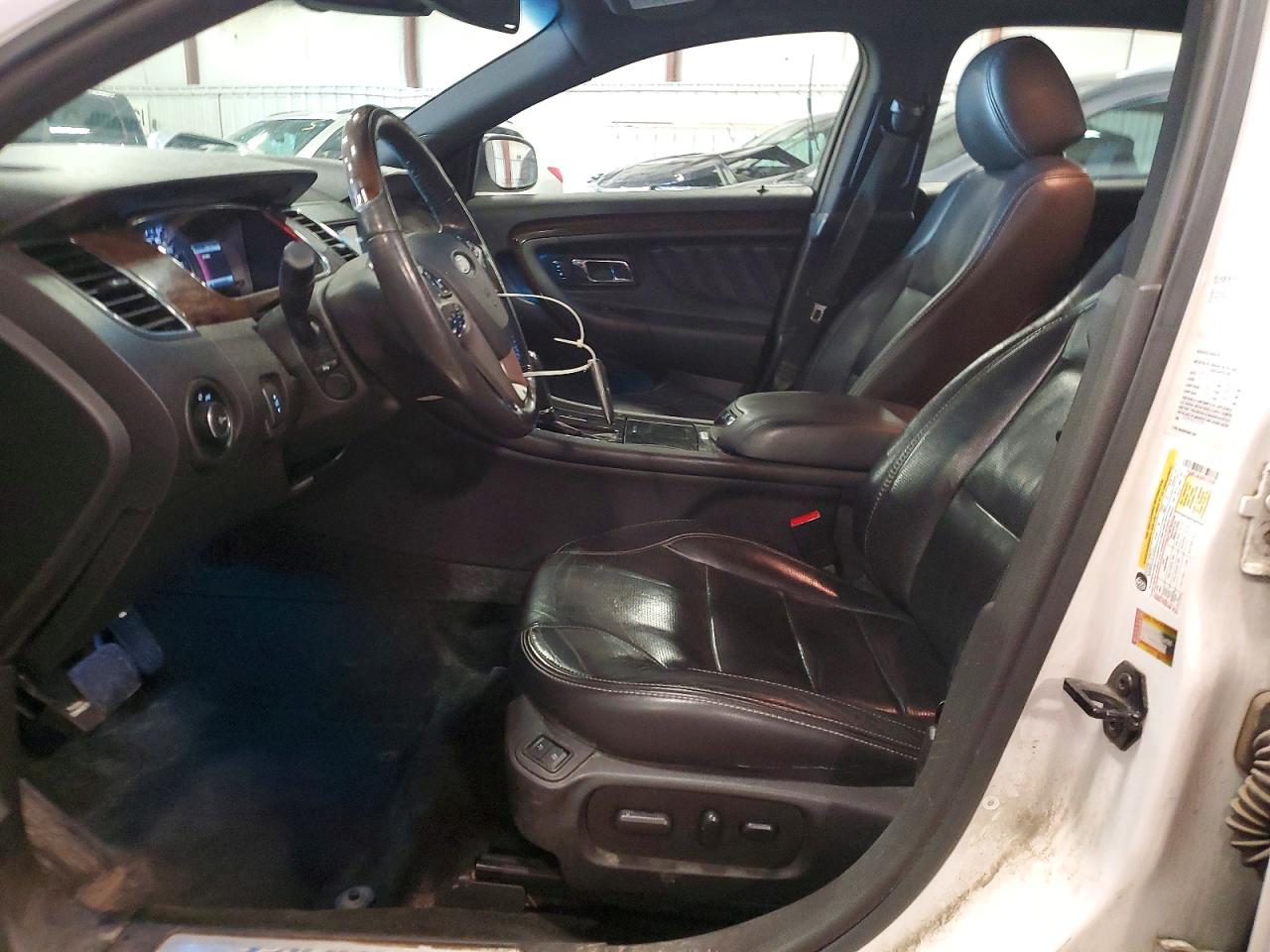 2016 FORD TAURUS
