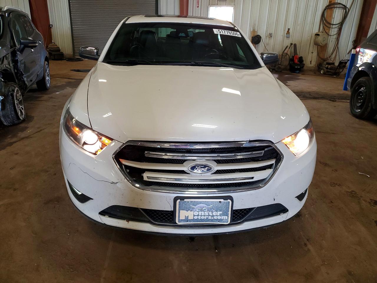 2016 FORD TAURUS