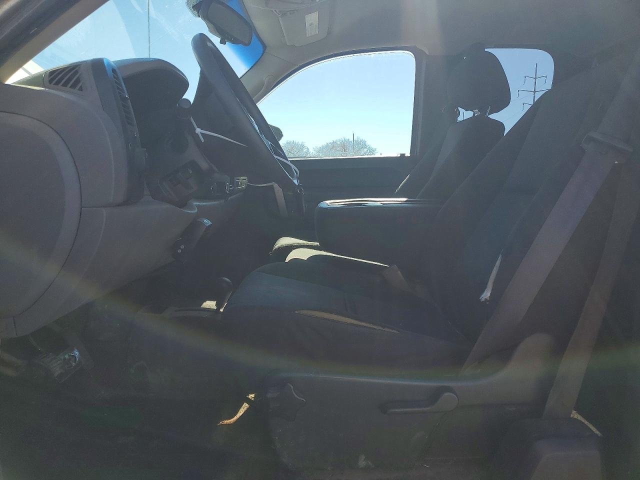 2011 CHEVROLET SILVERADO