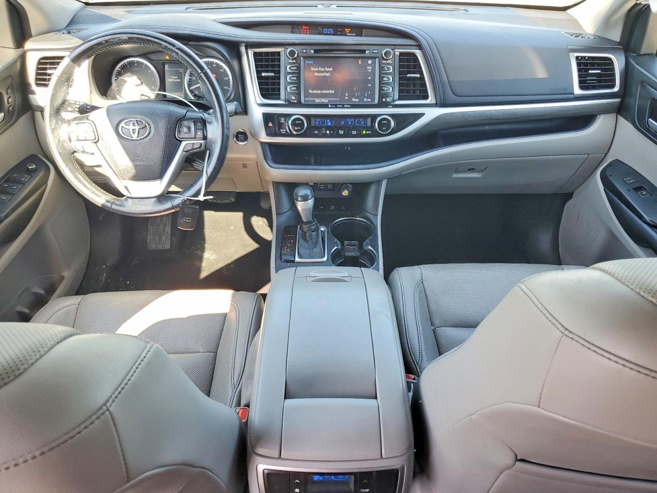 2018 TOYOTA HIGHLANDER