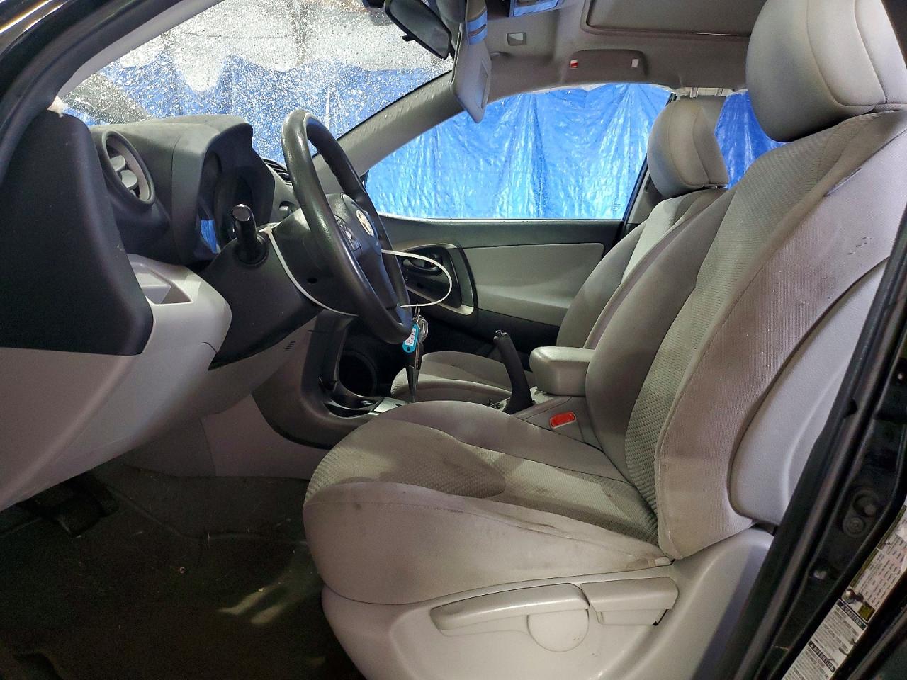 2011 TOYOTA RAV4