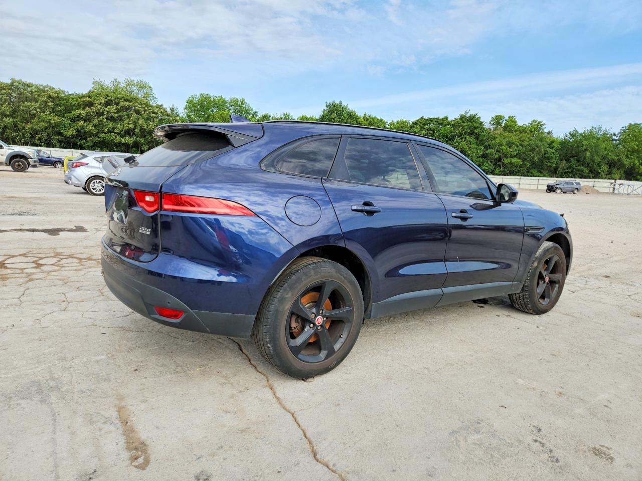 2017 JAGUAR F-PACE