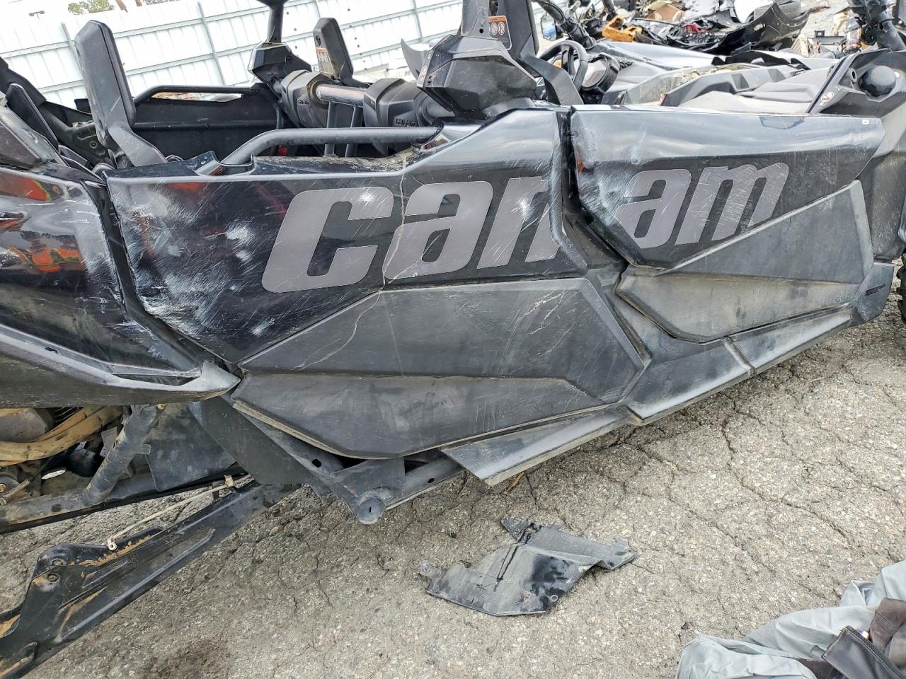 2019 CAN-AM SIDEBYSIDE