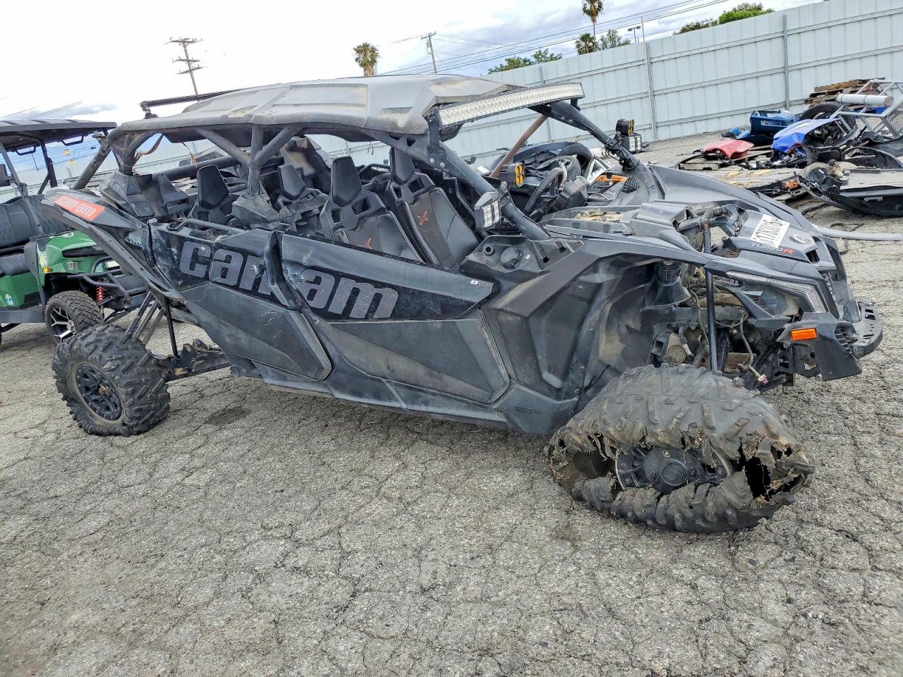 2019 CAN-AM SIDEBYSIDE