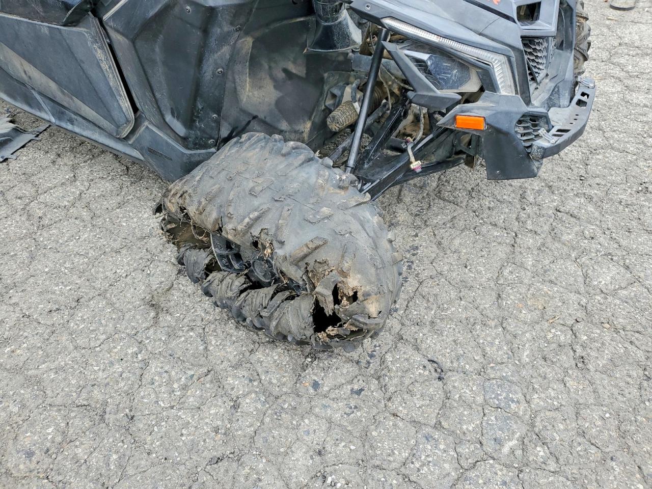 2019 CAN-AM SIDEBYSIDE