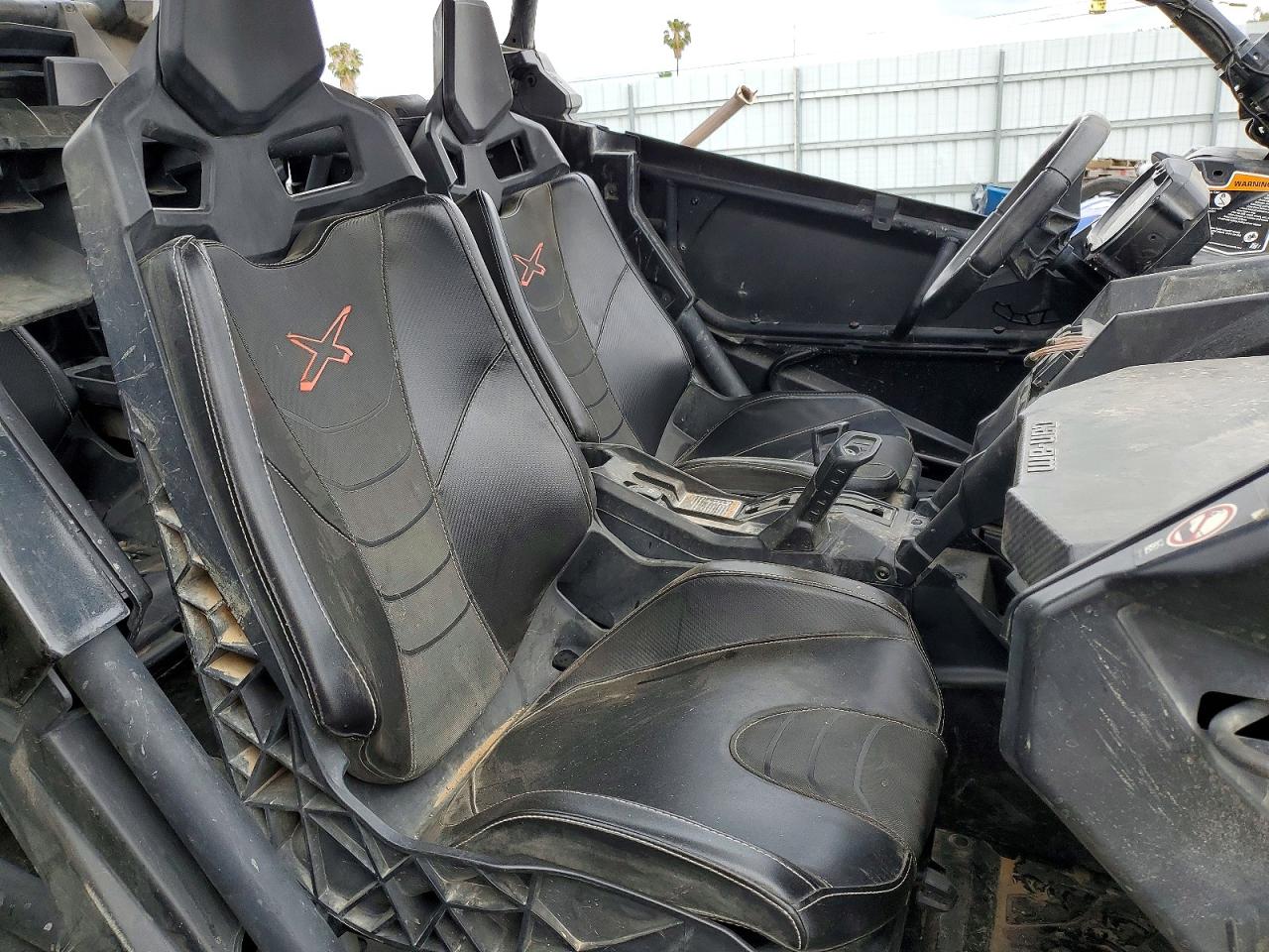 2019 CAN-AM SIDEBYSIDE