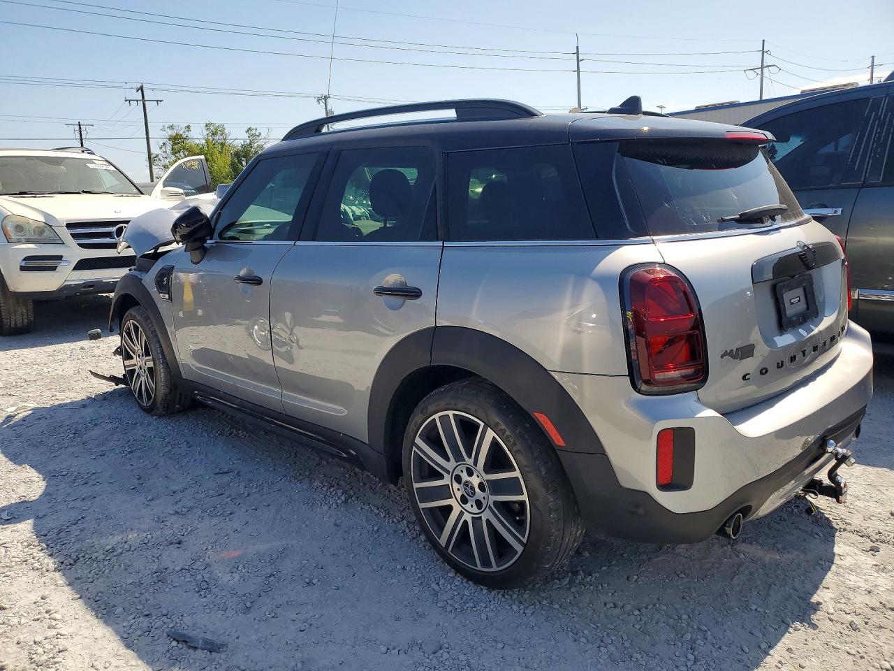 2024 MINI COOPER