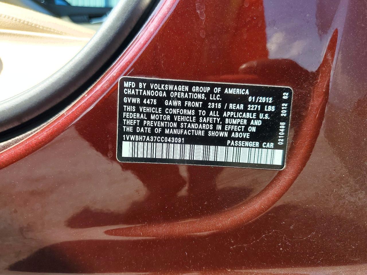 2012 VOLKSWAGEN PASSAT