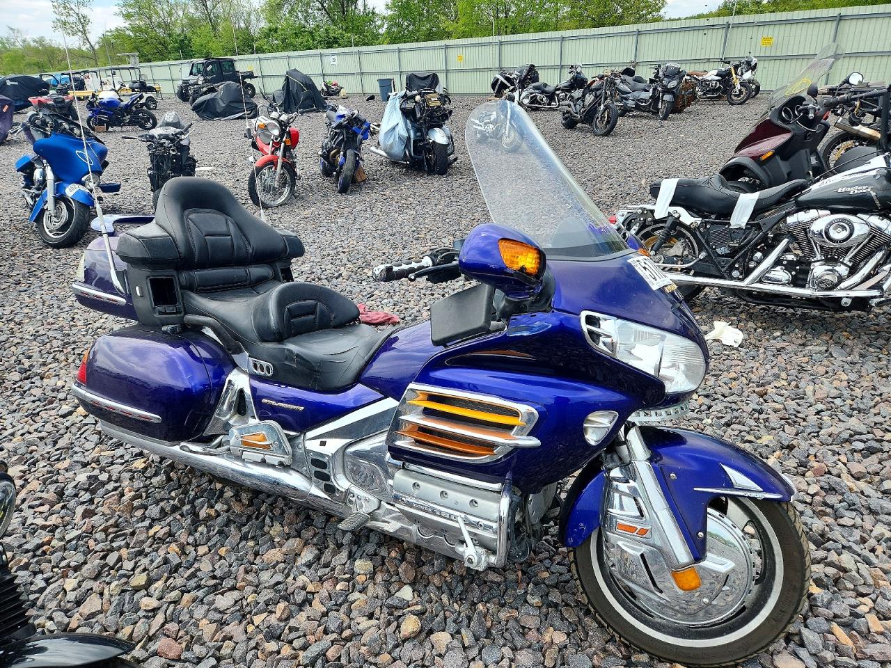 2003 HONDA GL CYCLE