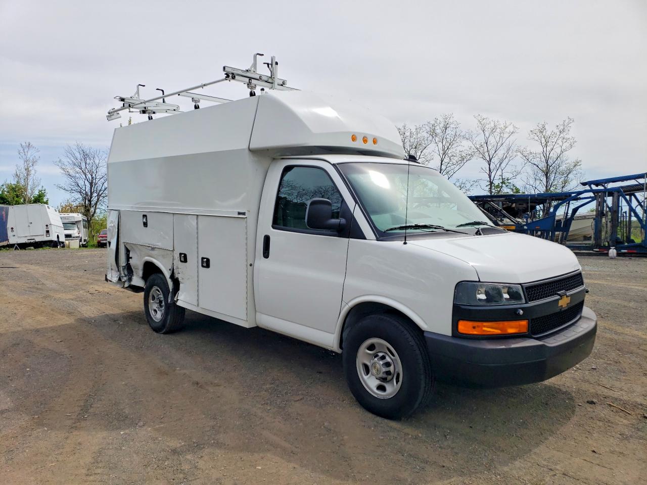 2024 CHEV EXPRESS