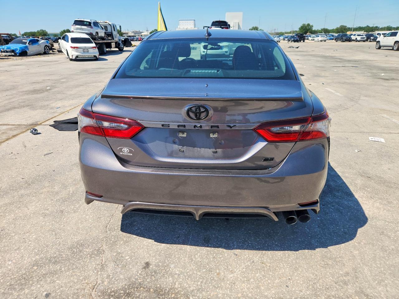 2023 TOYOTA CAMRY