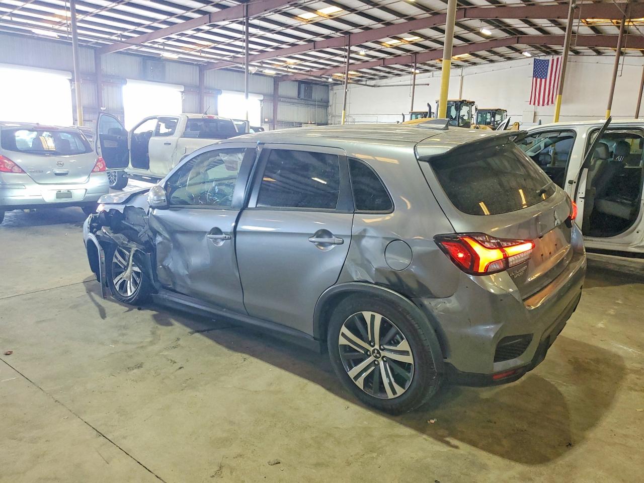 2025 MITSUBISHI OUTLANDER