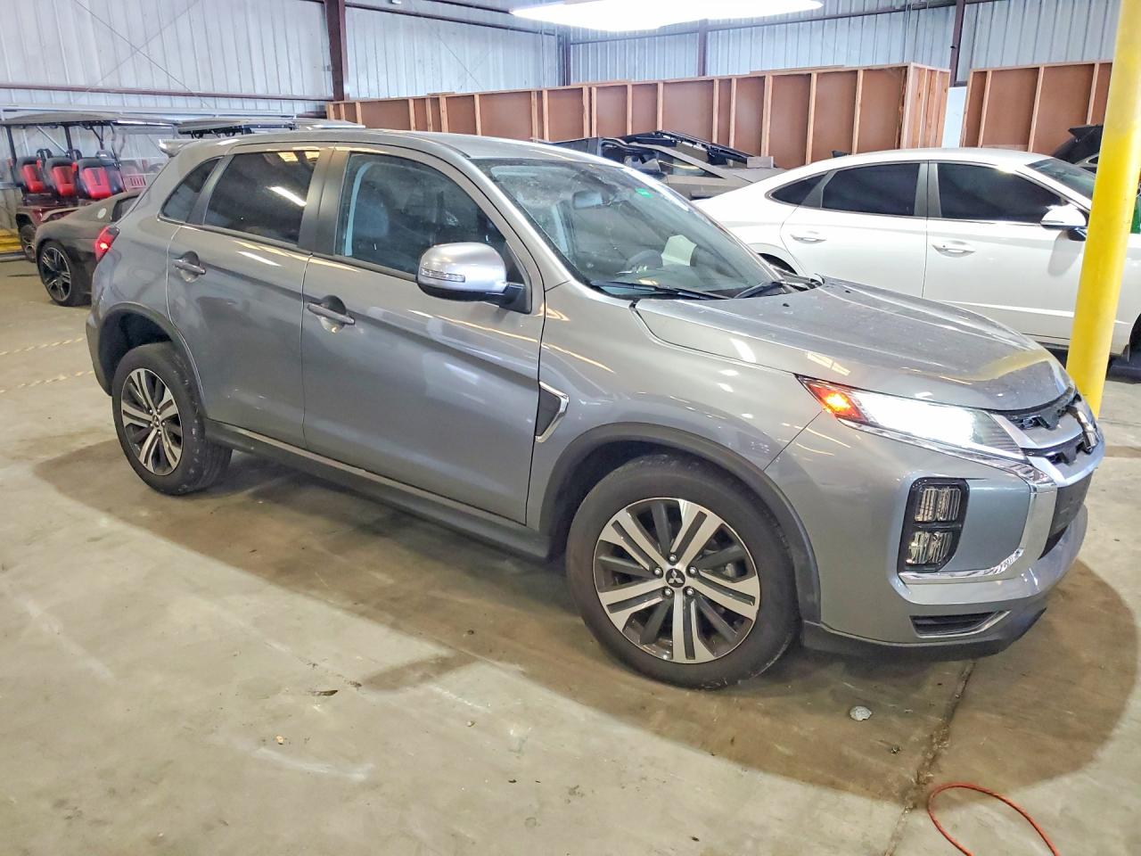 2025 MITSUBISHI OUTLANDER