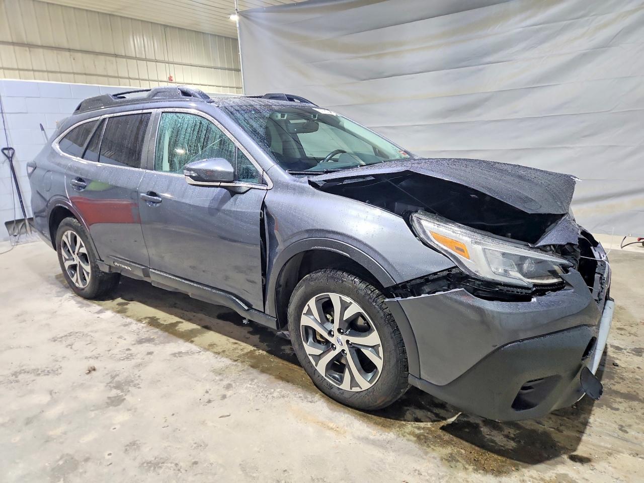 2022 SUBARU OUTBACK
