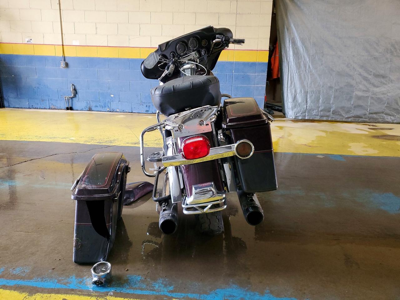 2006 HARLEY-DAVIDSON FL