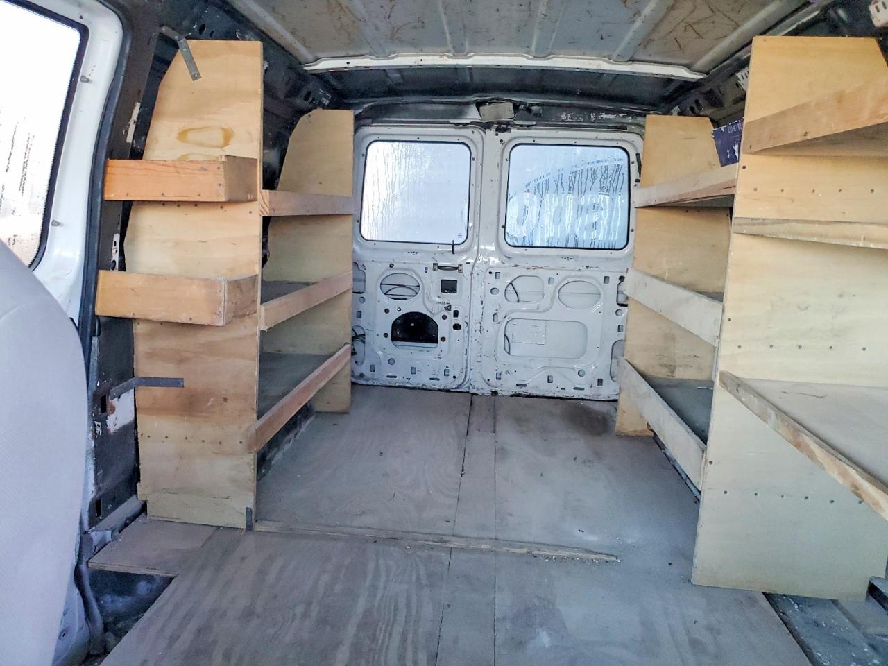 2009 FORD ECONOLINE