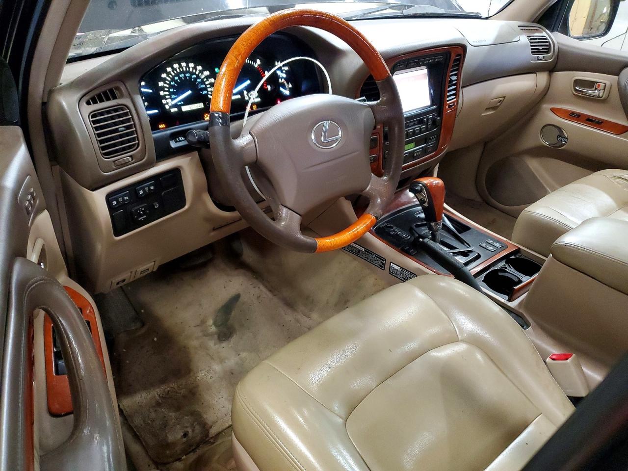 2002 LEXUS LX470