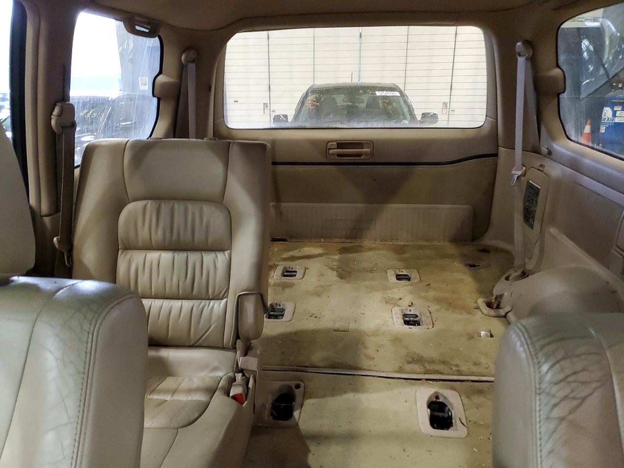 2002 LEXUS LX470