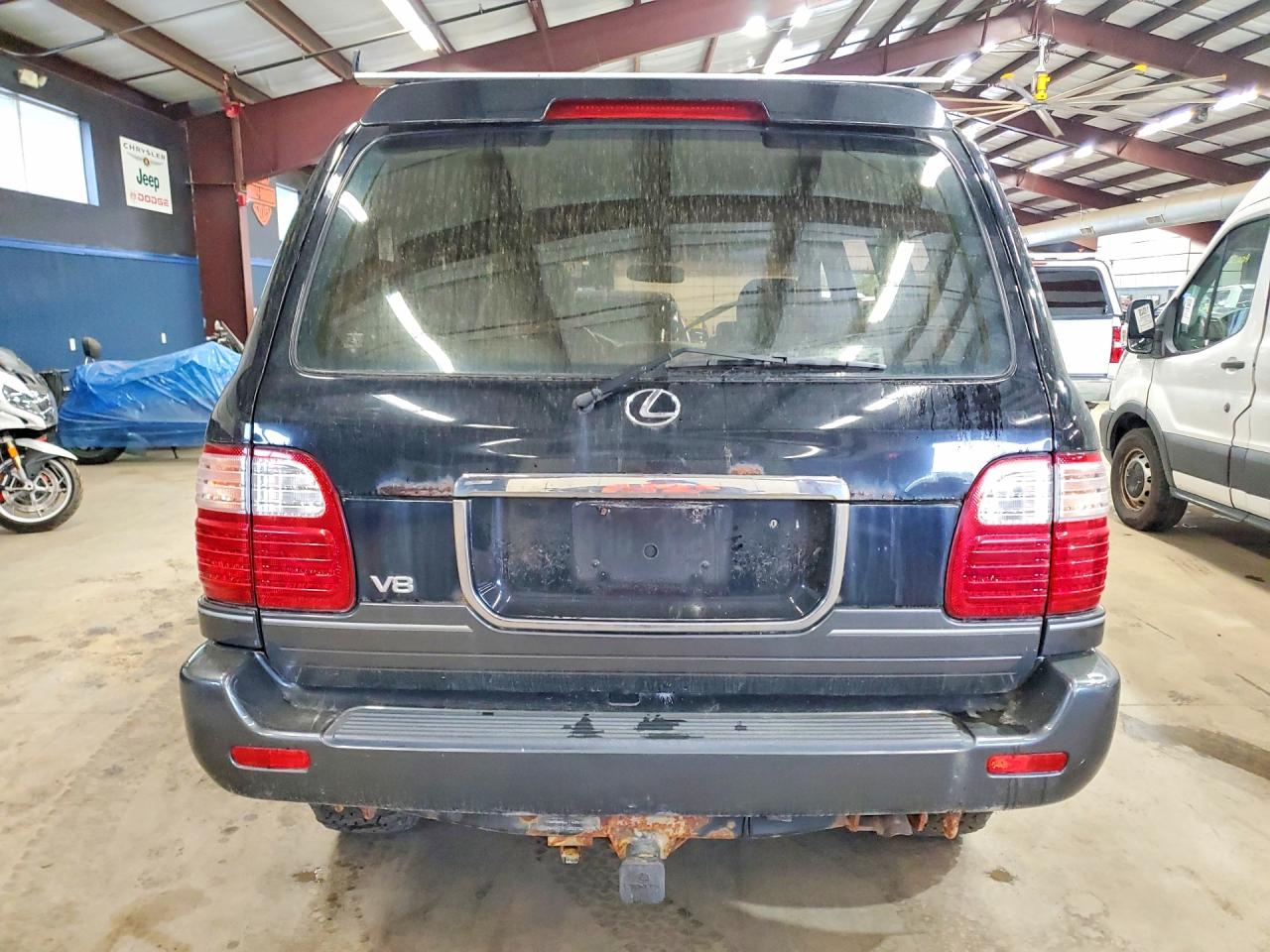 2002 LEXUS LX470