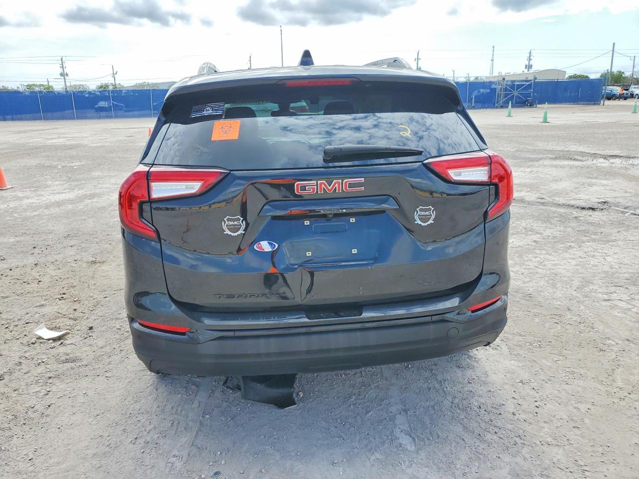 2023 GMC TERRAIN