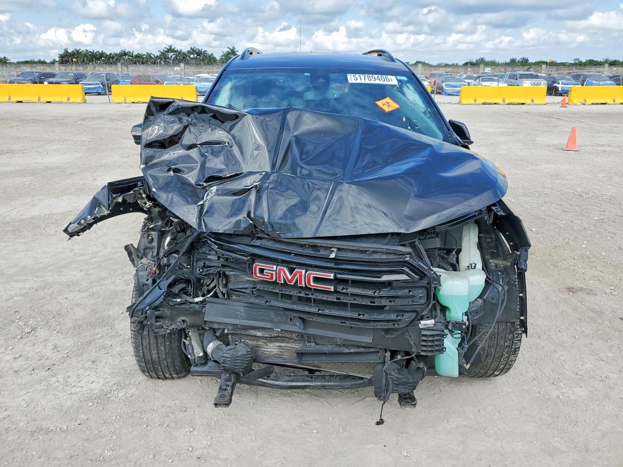 2023 GMC TERRAIN