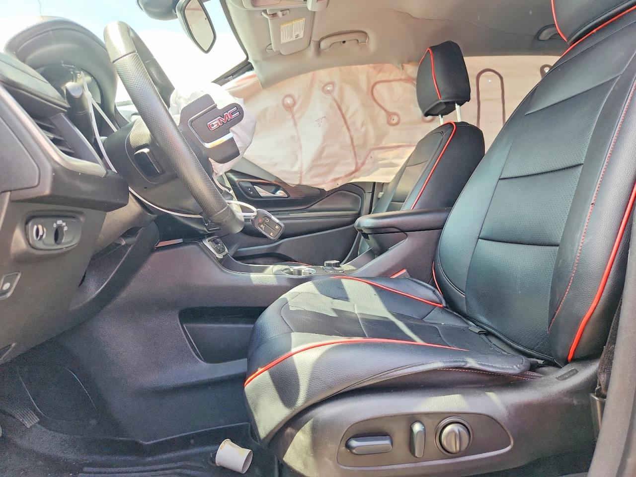 2023 GMC TERRAIN