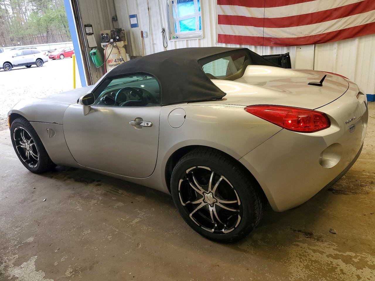 2008 PONTIAC SOLSTICE