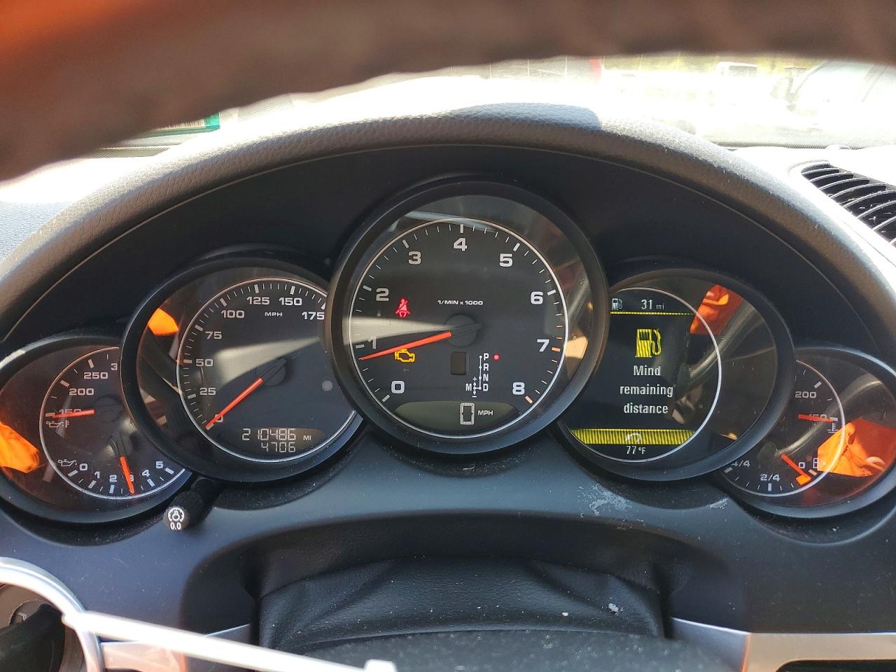 2014 PORSCHE CAYENNE