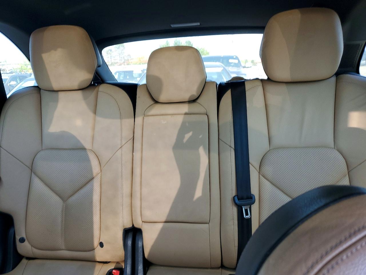 2014 PORSCHE CAYENNE