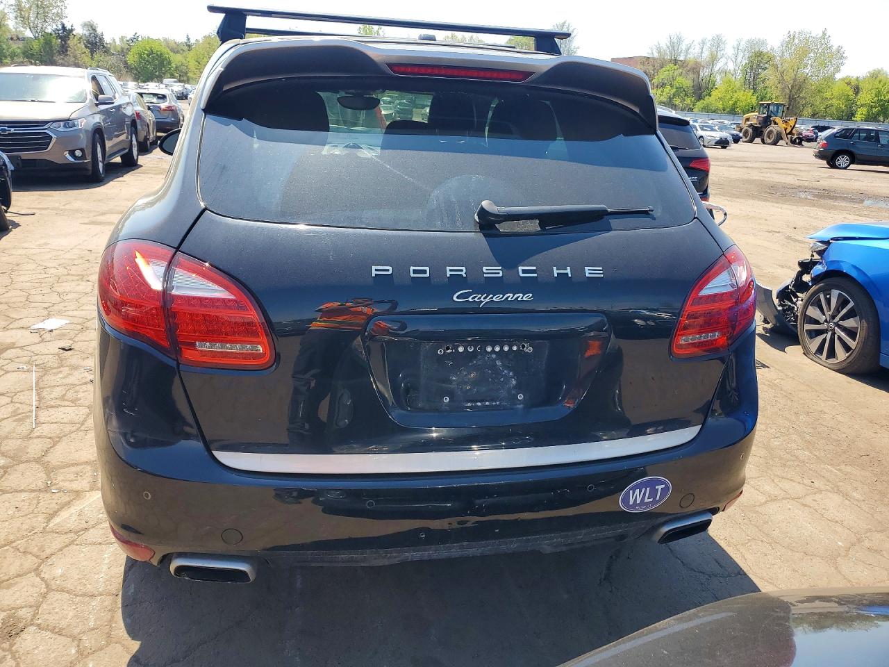 2014 PORSCHE CAYENNE