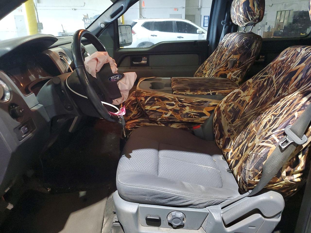 2013 FORD F150