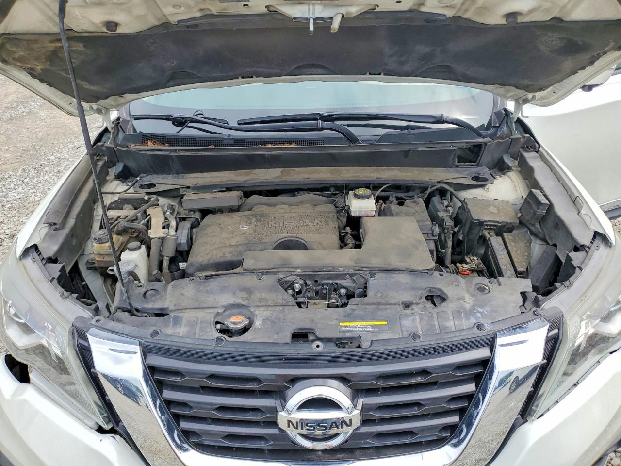 2017 NISSAN PATHFINDER