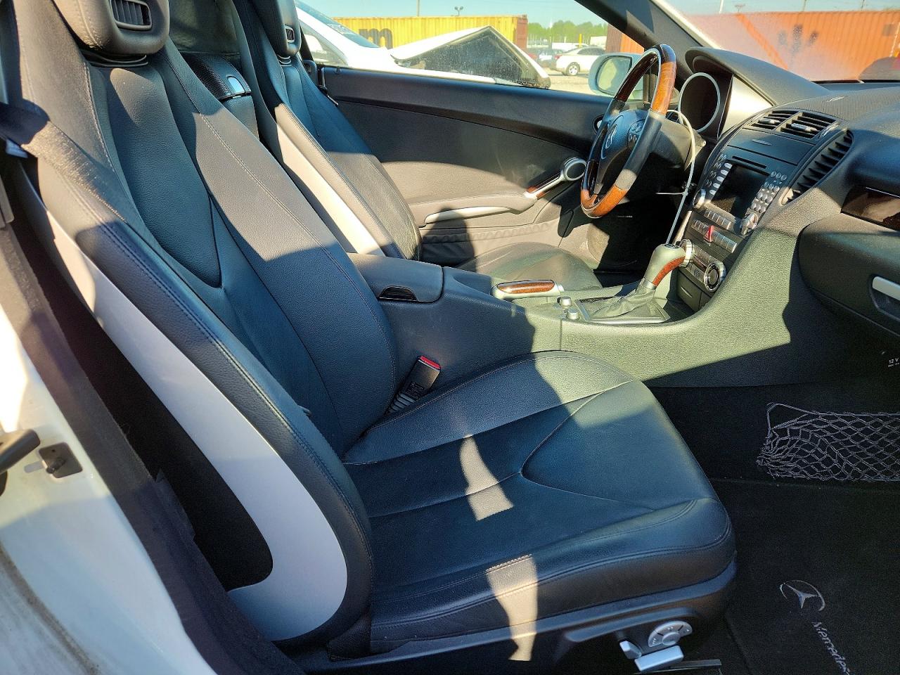2006 MERCEDES BENZ SLK-CLASS