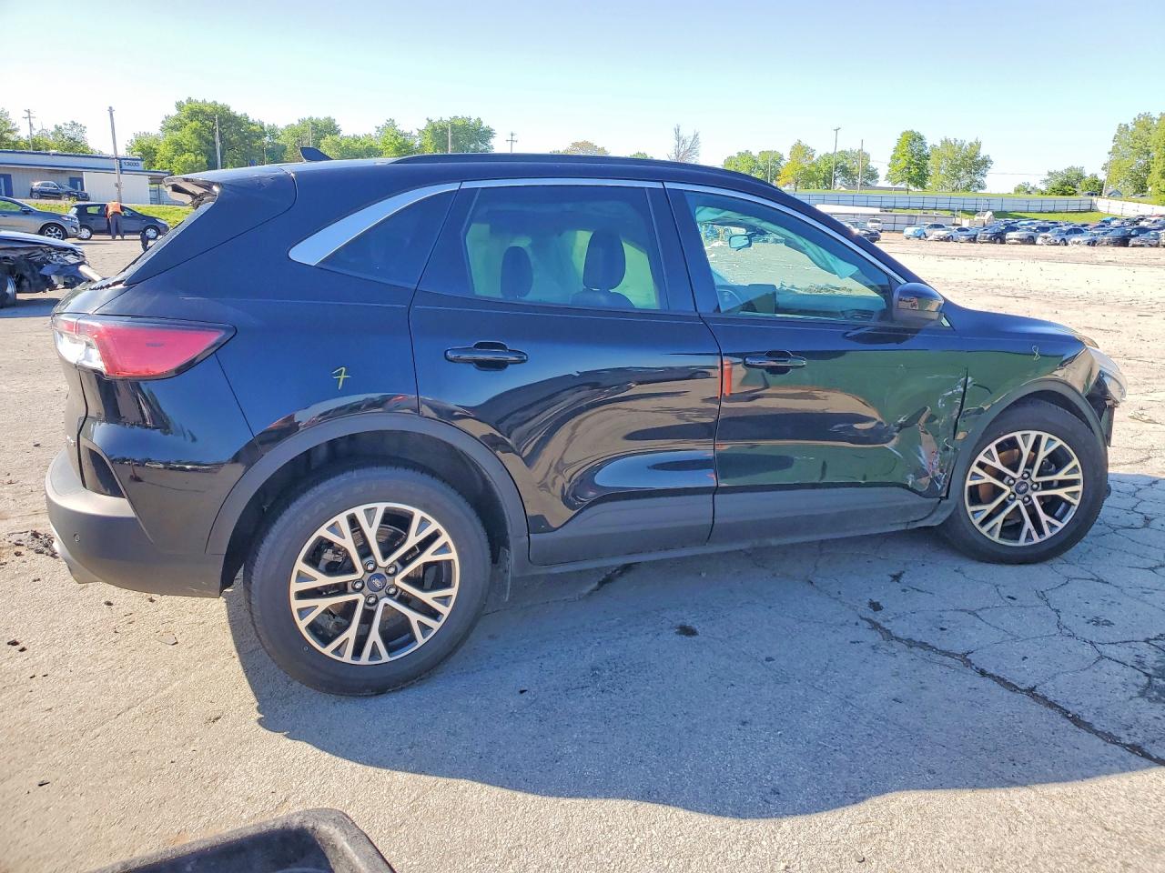 2021 FORD ESCAPE