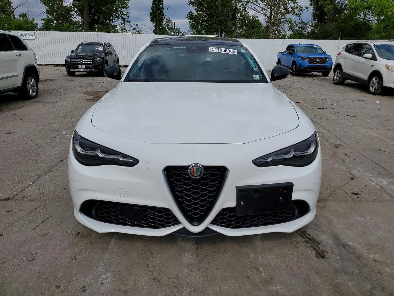 2024 ALFA ROMEO GIULIA