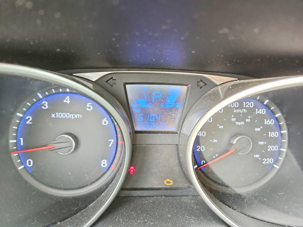 2011 HYUNDAI TUCSON